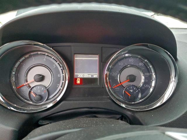 Chrysler Minivan Touring L Image 9