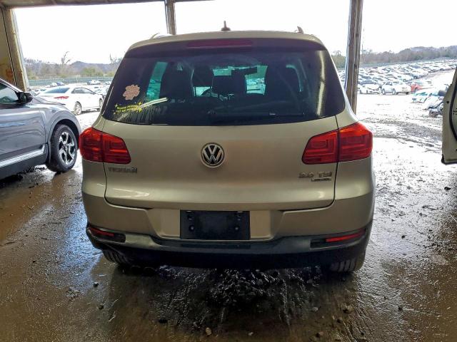 Volkswagen Tiguan S Image 11