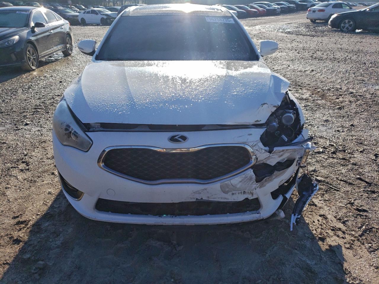 Kia Cadenza Premium Image 5