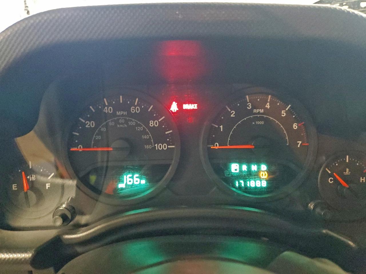 Jeep Wrangler X Image 8