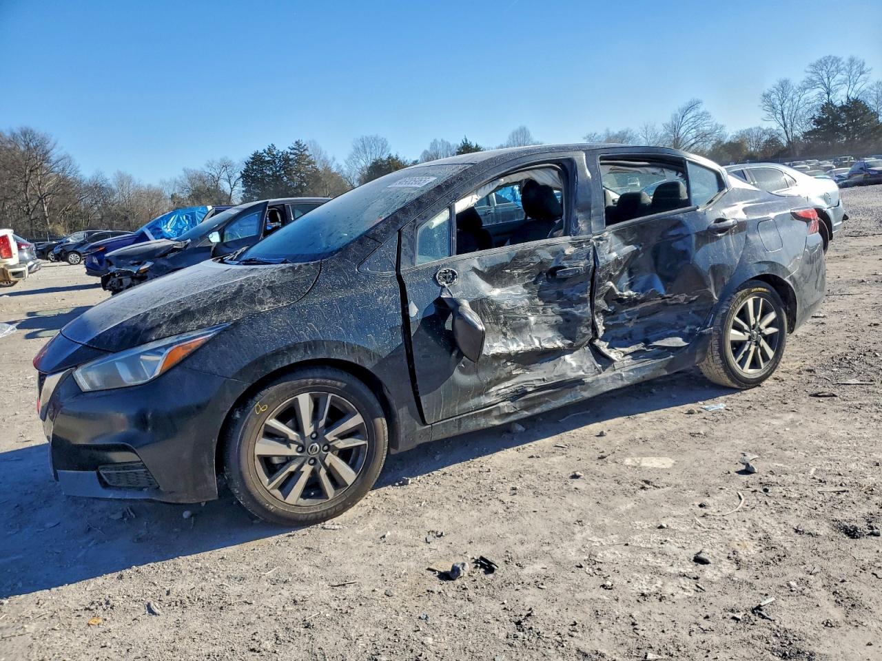 Nissan Versa Sv Image 1