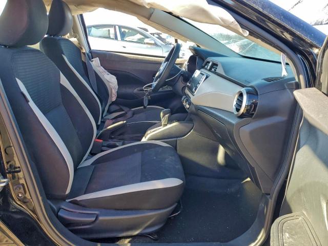 Nissan Versa Sv Image 10