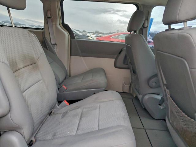 Chrysler Minivan Lx Image 12