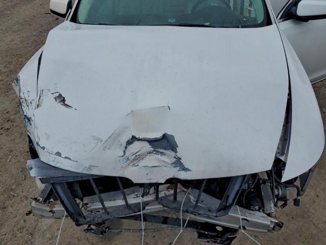 Lincoln MKS Image 10