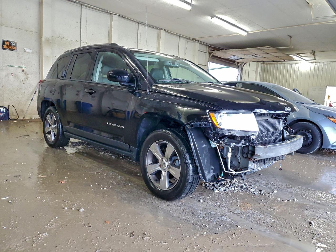 Jeep Compass Latitude Image 4