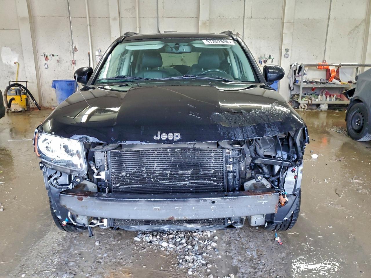 Jeep Compass Latitude Image 3