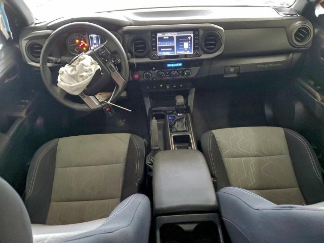 Toyota Tacoma Double Cab Image 12