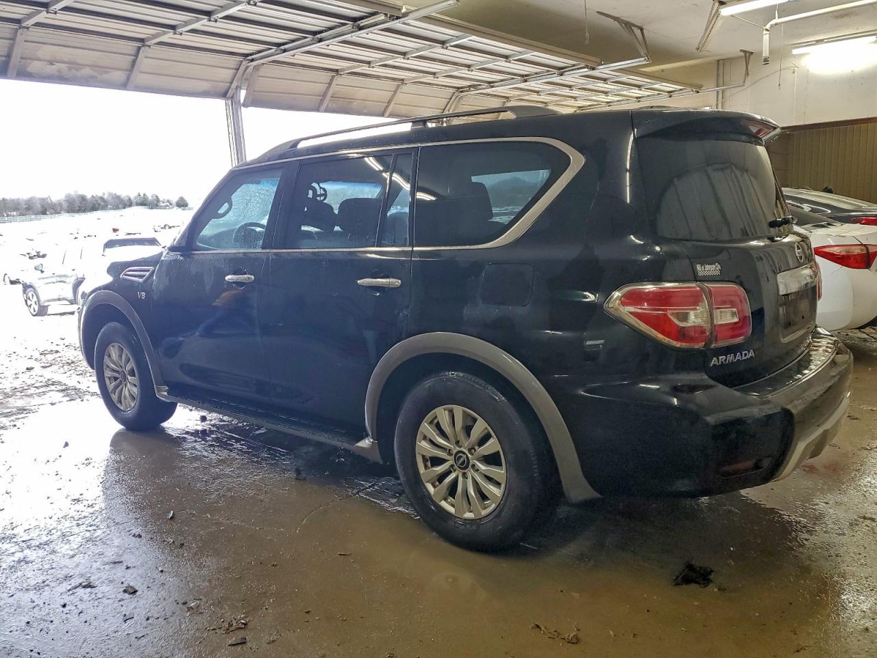 Nissan Armada Platinum Image 13