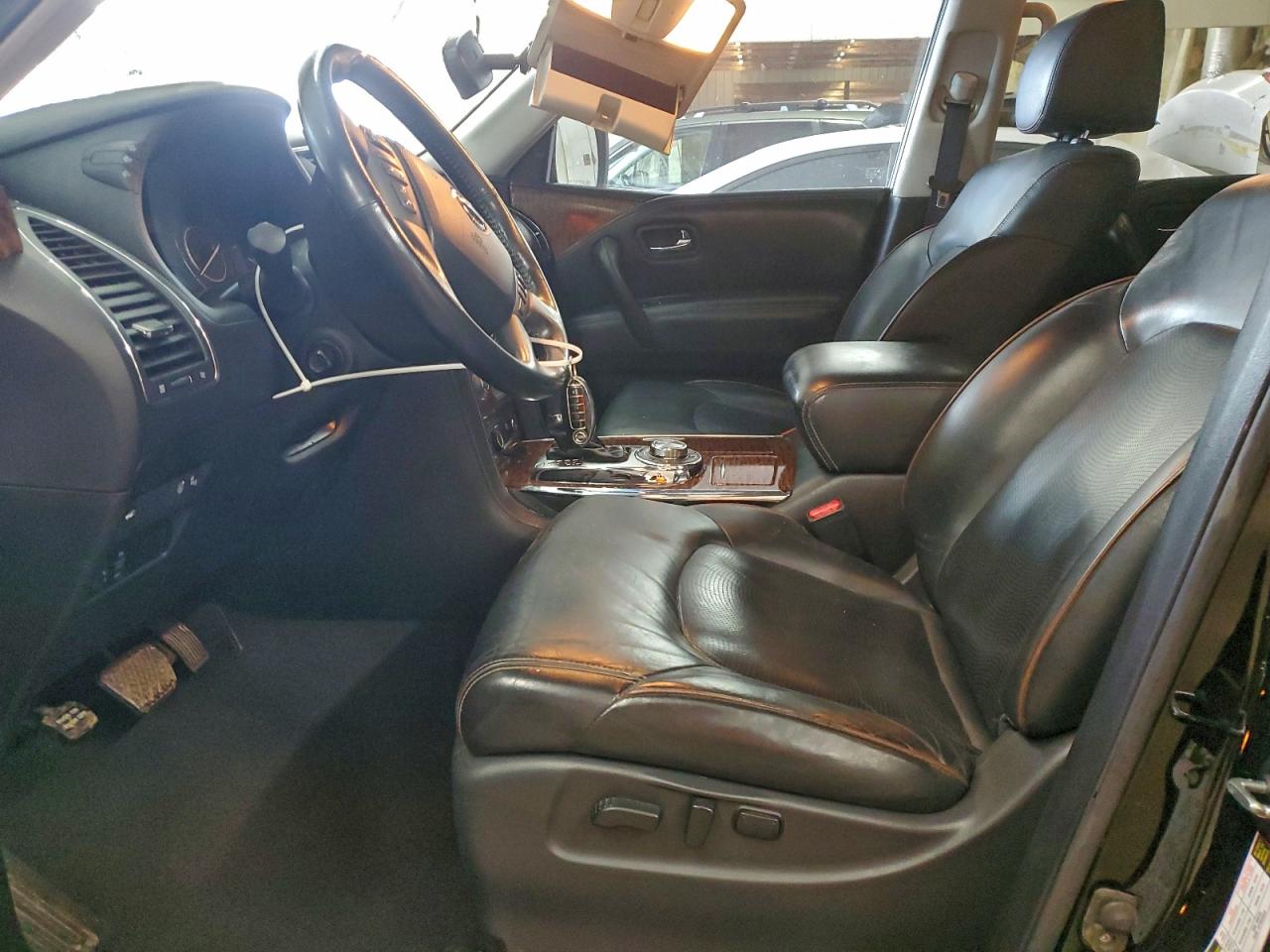 Nissan Armada Platinum Image 5