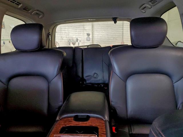 Nissan Armada Platinum Image 8