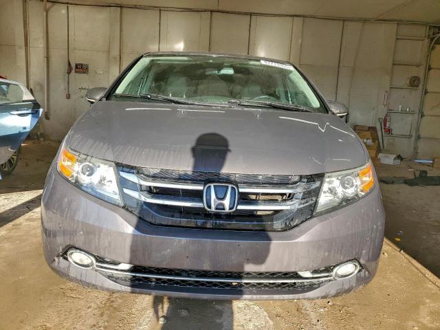 Honda Odyssey Touring Image 4