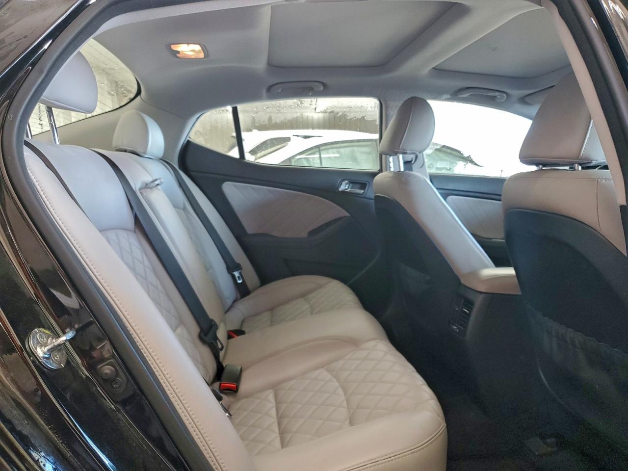 Kia Optima Sx Image 10