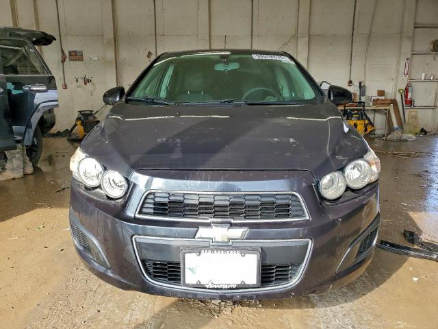 Chevrolet Sonic Lt Image 13