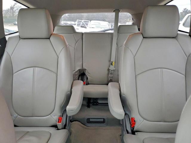 Chevrolet Traverse Lt Image 12