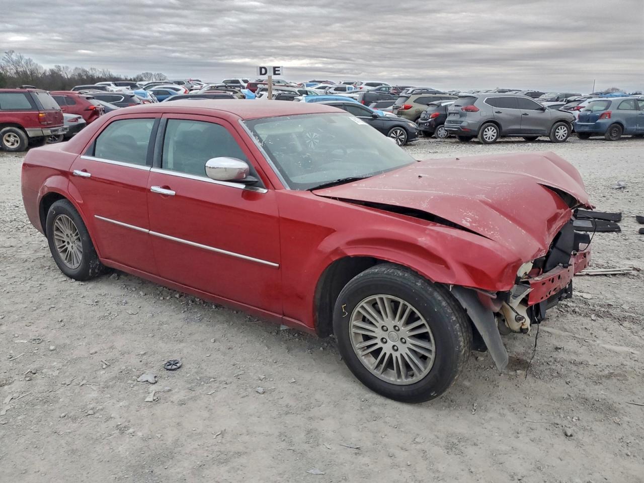 Chrysler 300 Touring Image 8