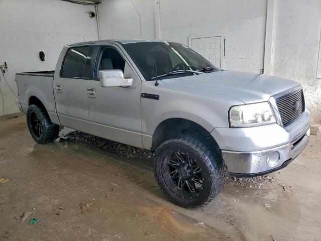 Ford F-150 Supercrew Image 12