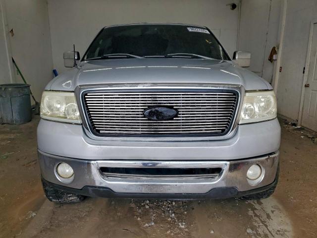 Ford F-150 Supercrew Image 2