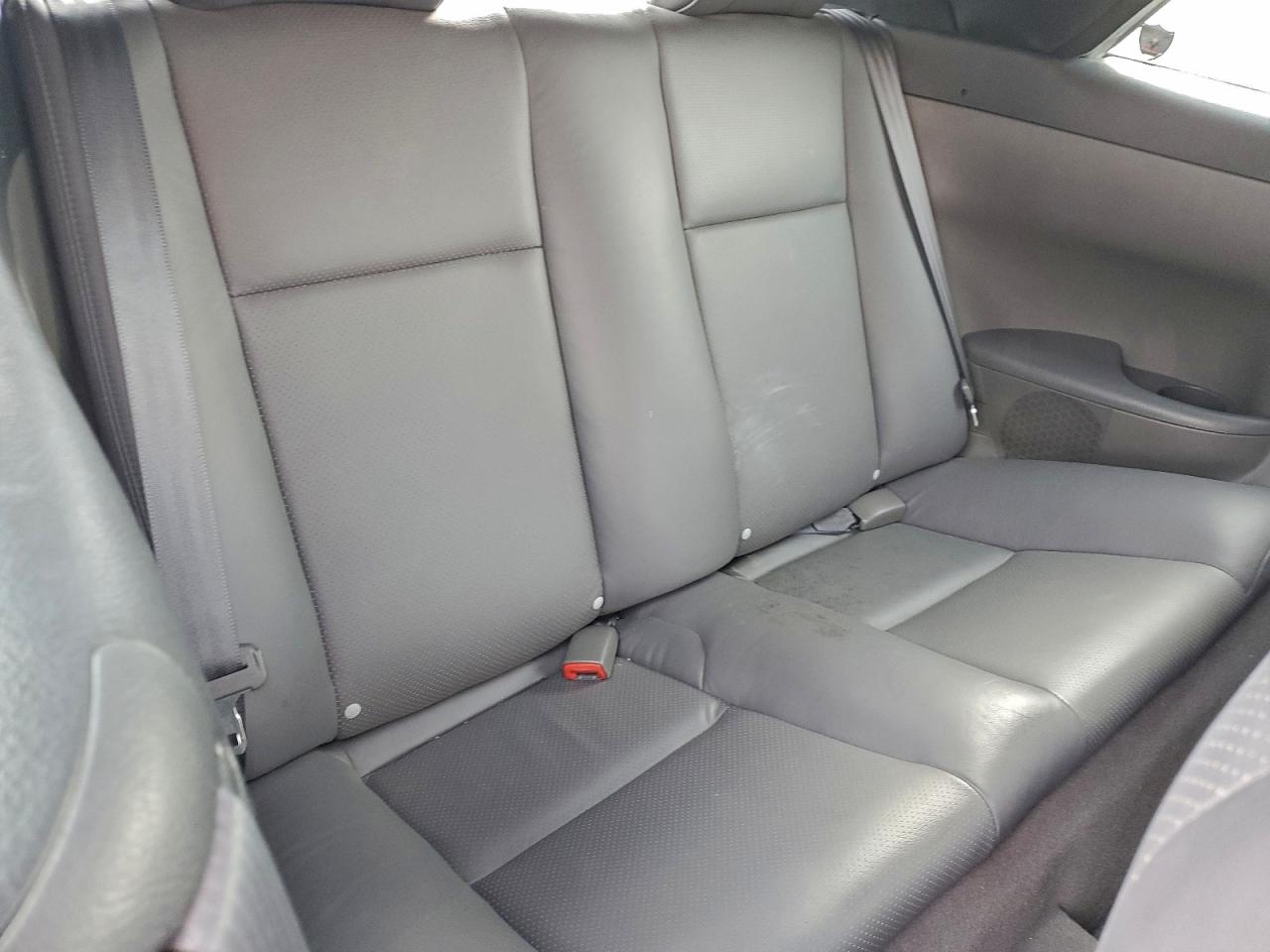 Toyota Camry Se Image 7