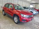 Volkswagen Tiguan S Image 4