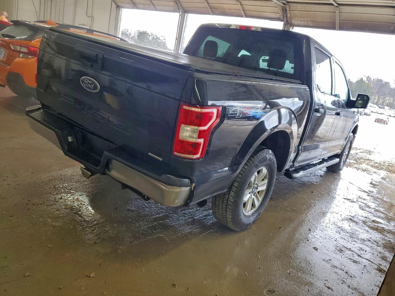 Ford F-150 Supercrew Image 4