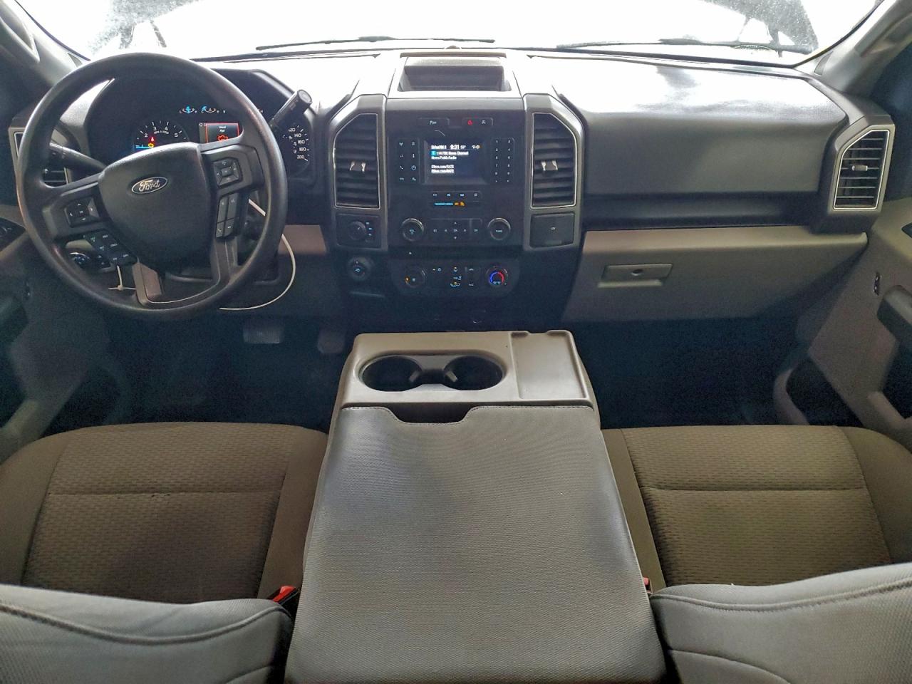 Ford F-150 Supercrew Image 11