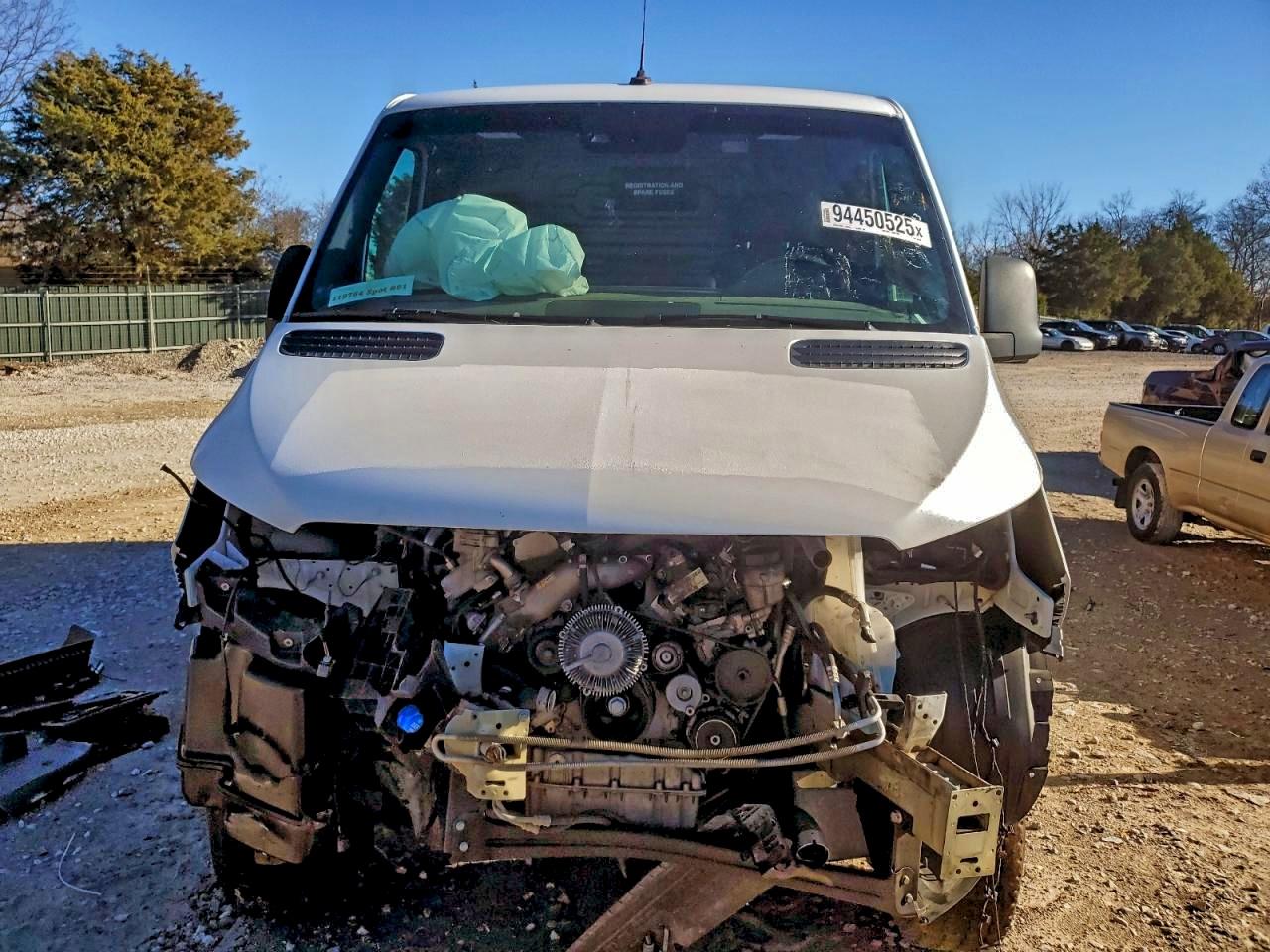 Mercedes-Benz Sprinter 2500 Image 4