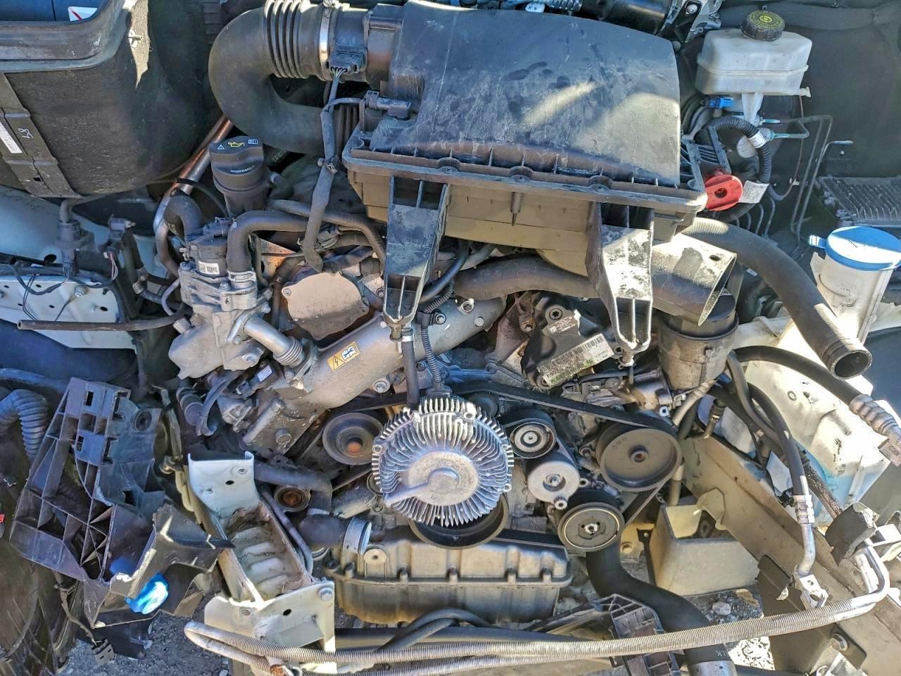 Mercedes-Benz Sprinter 2500 Image 8