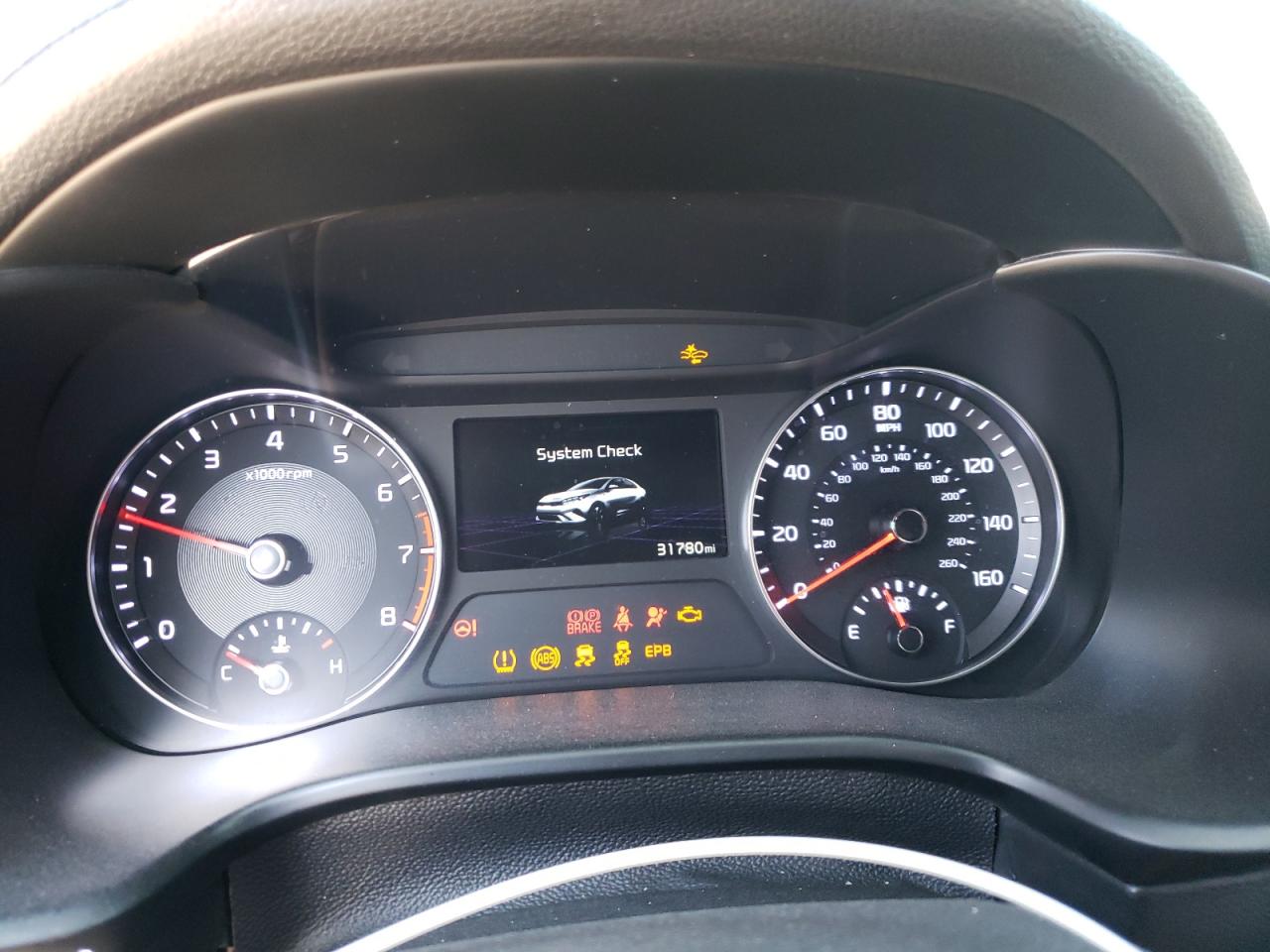 Kia Forte Gt Image 10