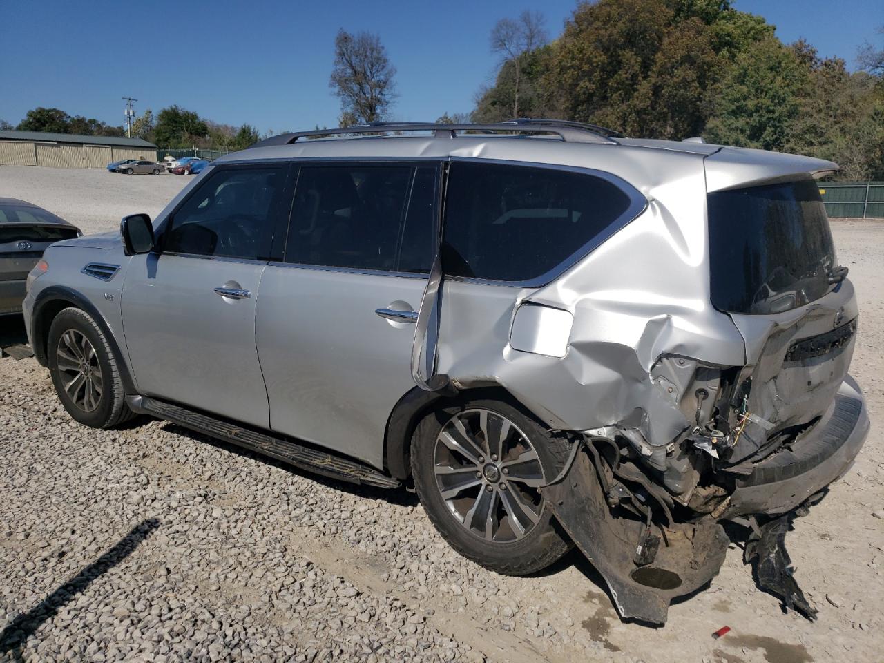 Nissan Armada Sv Image 10