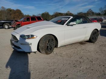  Salvage Ford Mustang