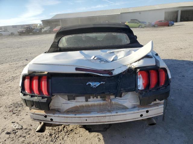 Ford Mustang Image 7