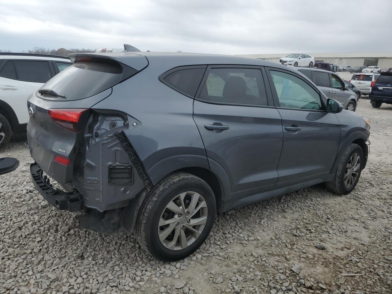 Hyundai TUCSON Se Image 3