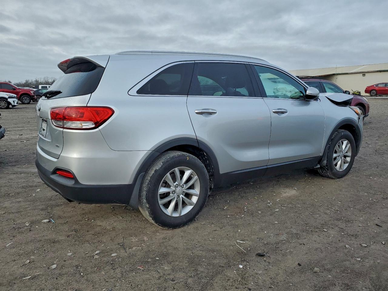 Kia Sorento Lx Image 2