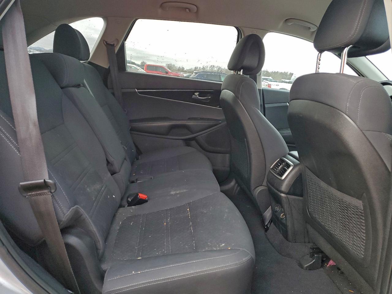 Kia Sorento Lx Image 6