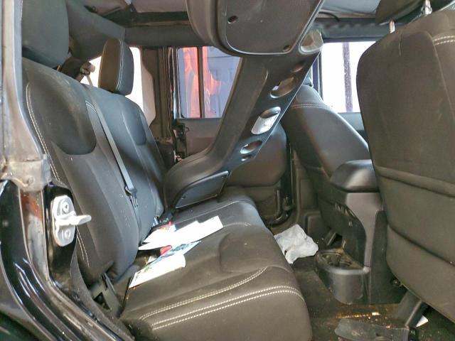 Jeep Wrangler Sahara Image 9