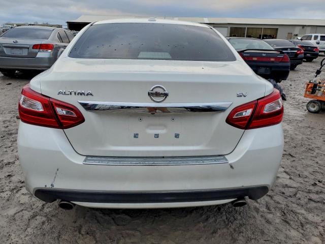 Nissan Altima 2.5 Image 13