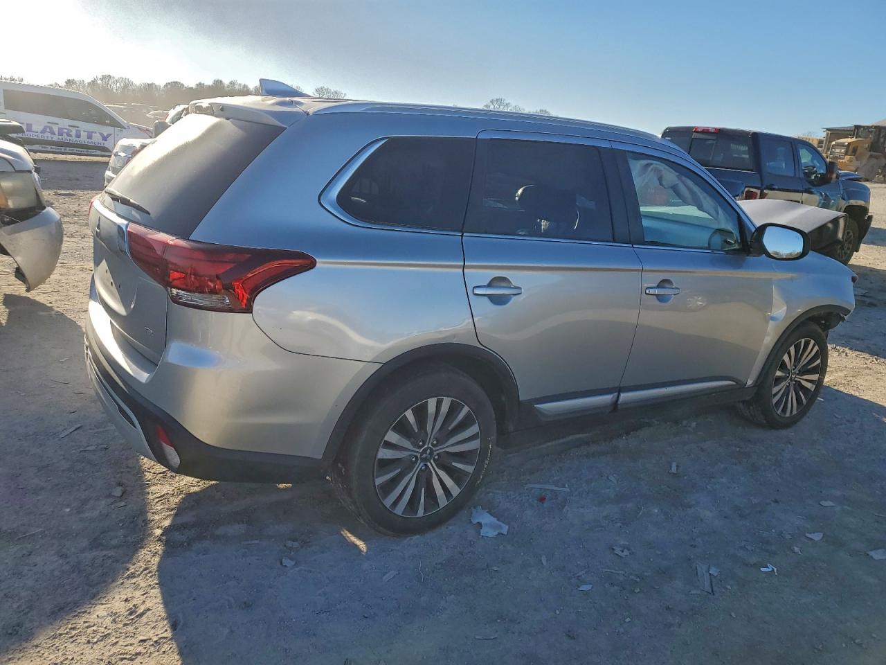 Mitsubishi Outlander Se Image 12