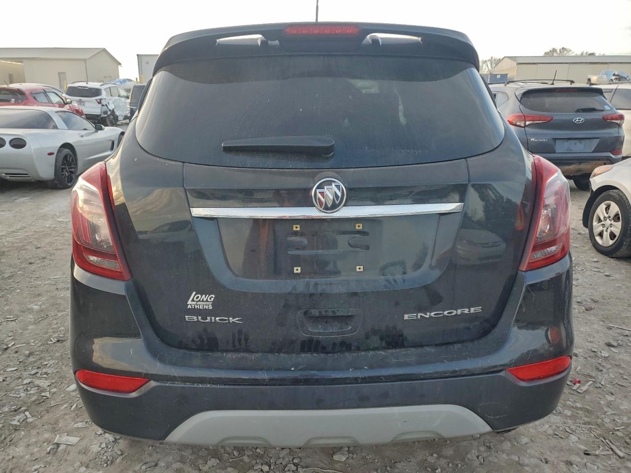 Buick Encore Sport Touring Image 4