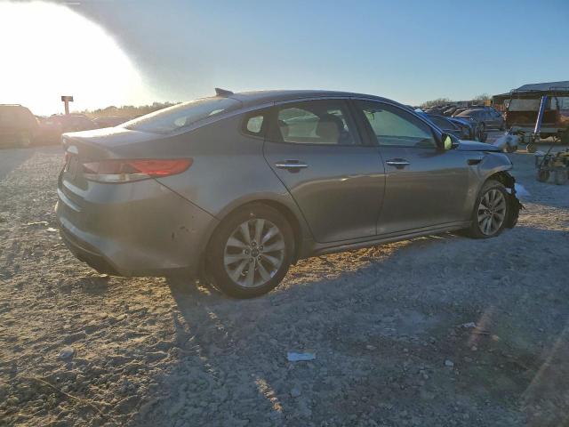 Kia Optima Lx Image 3