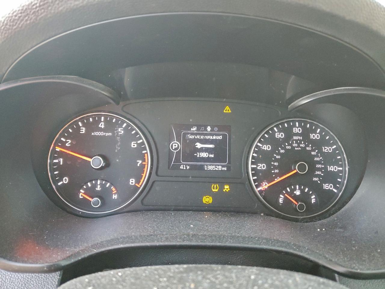 Kia Optima Lx Image 8