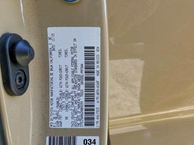 Toyota Tacoma Double Cab Image 10