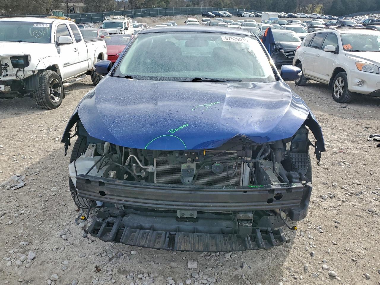 Nissan Sentra S Image 9