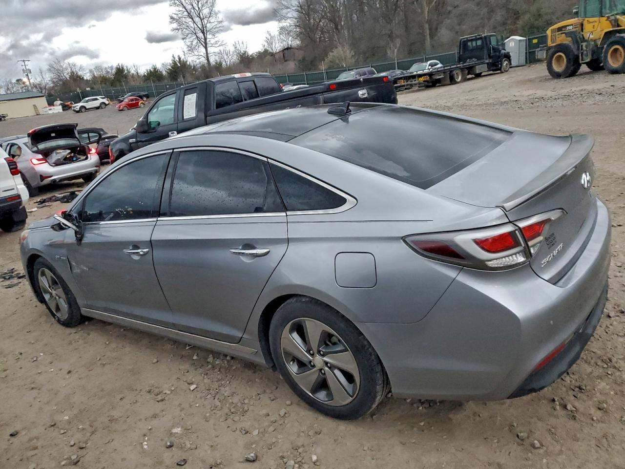 Hyundai SONATA Hybrid Image 5