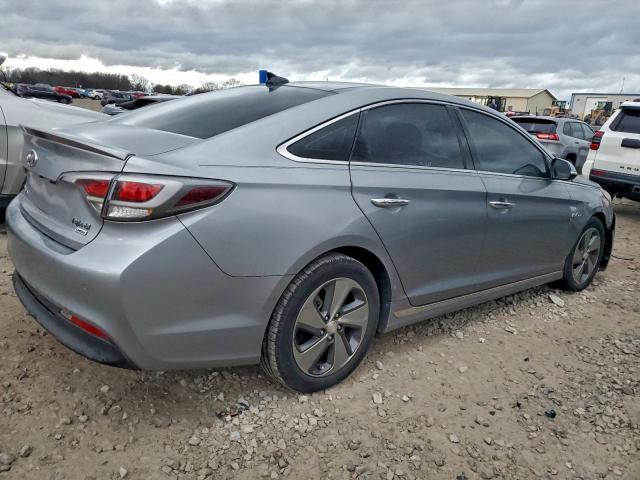 Hyundai SONATA Hybrid Image 3