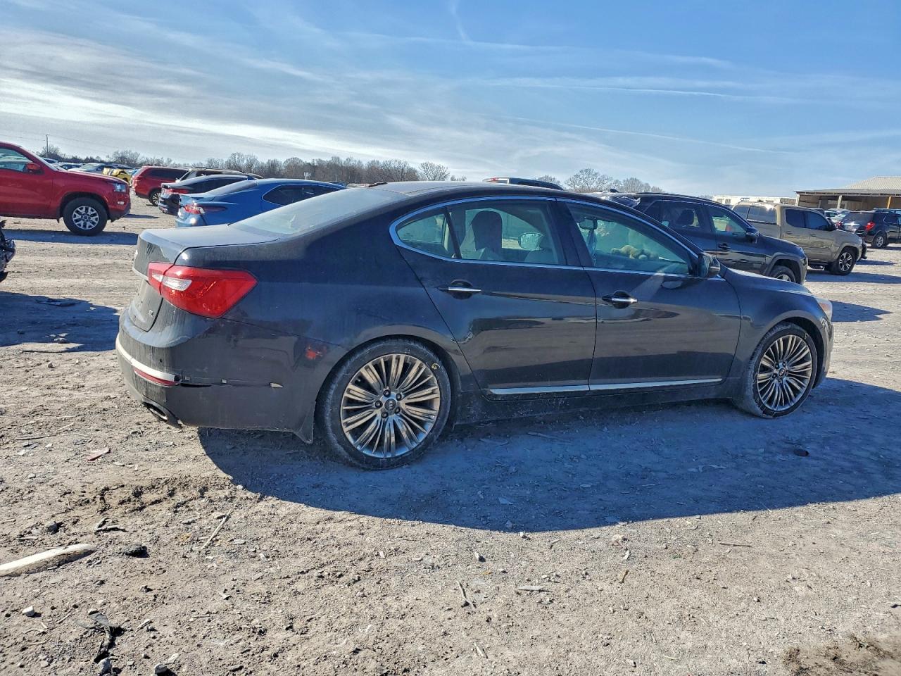 Kia Cadenza Premium Image 4