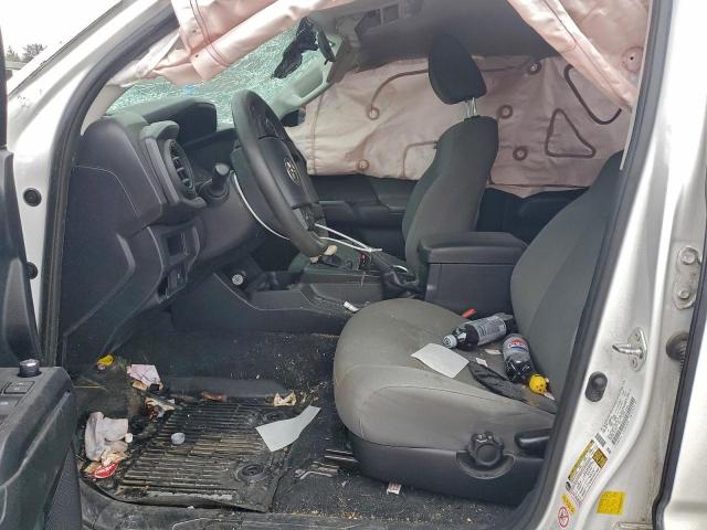 Toyota Tacoma Double Cab Image 3