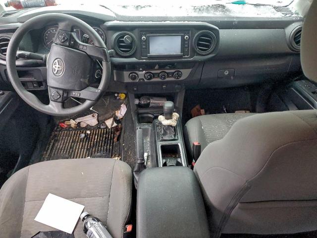 Toyota Tacoma Double Cab Image 8