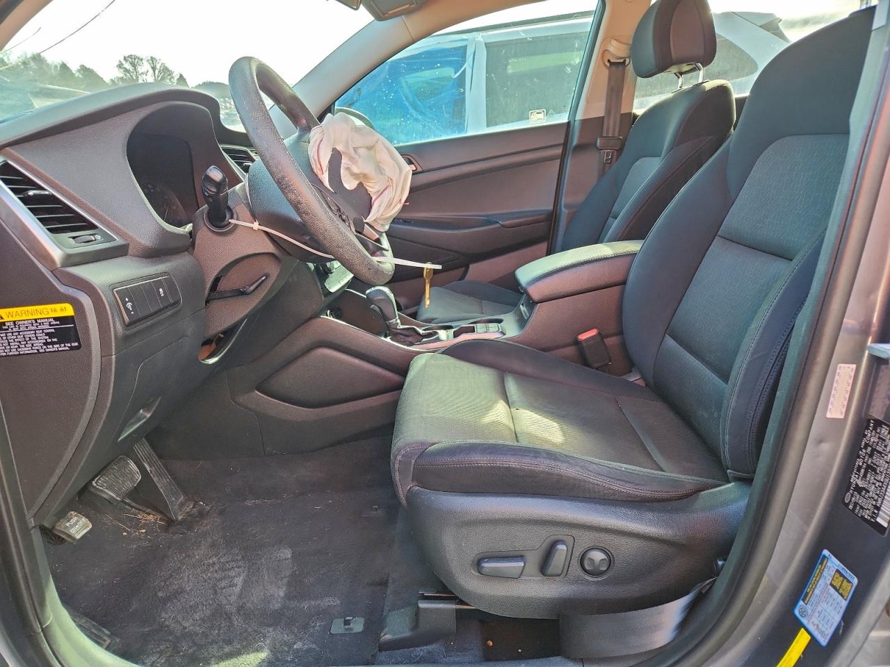 Hyundai TUCSON Limited Image 14