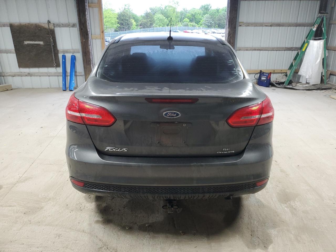 Ford Focus Se Image 8