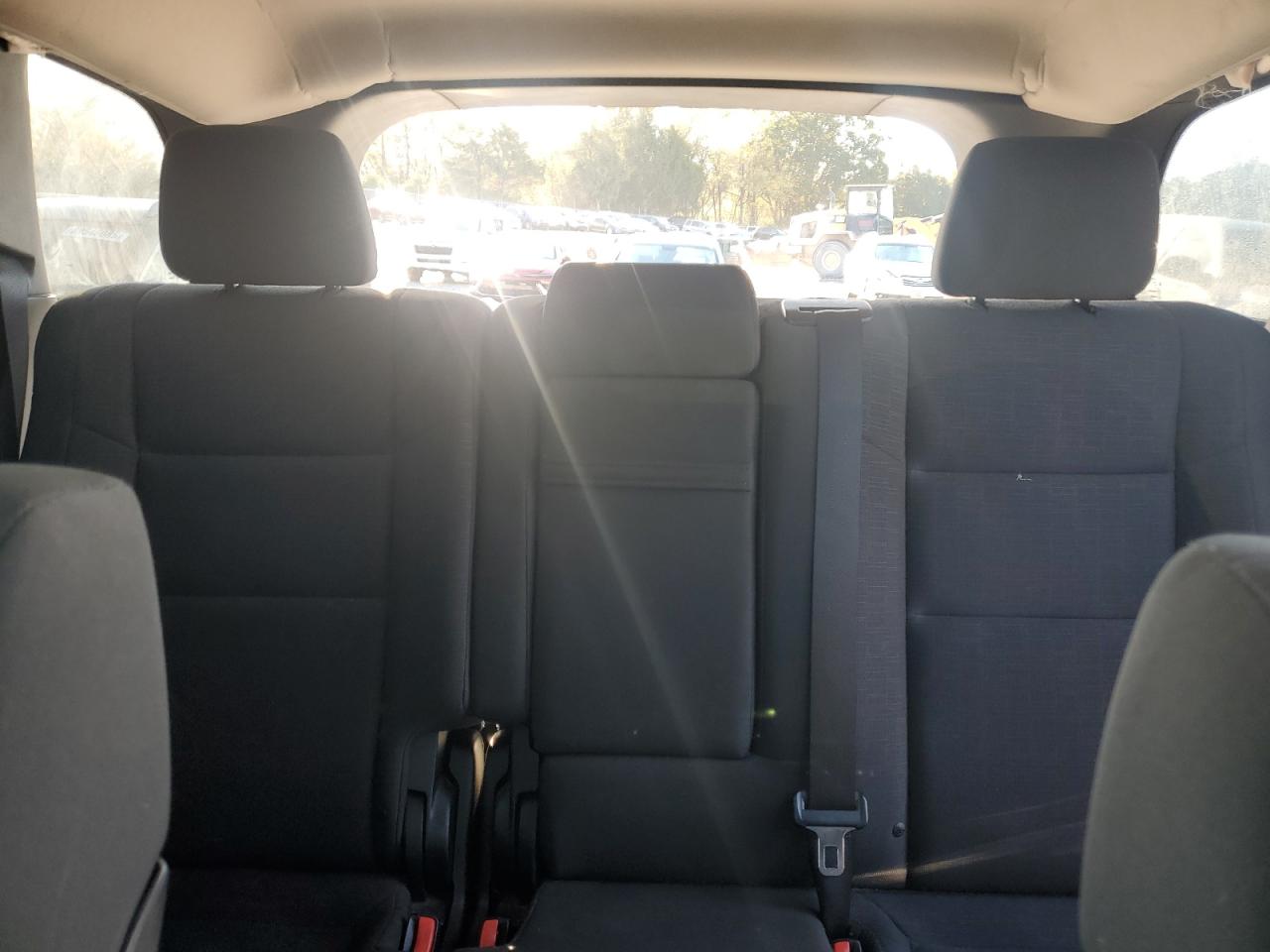 Jeep Grand Cherokee Laredo Image 8